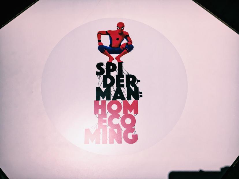 スパイダーマンカフェ