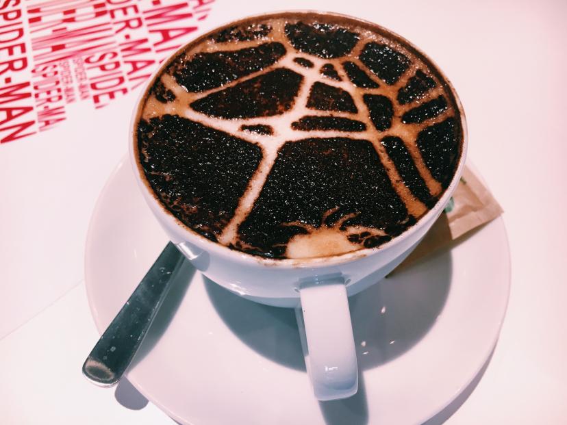 スパイダーマンカフェ