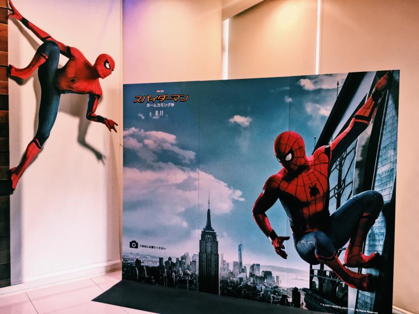 スパイダーマンカフェ