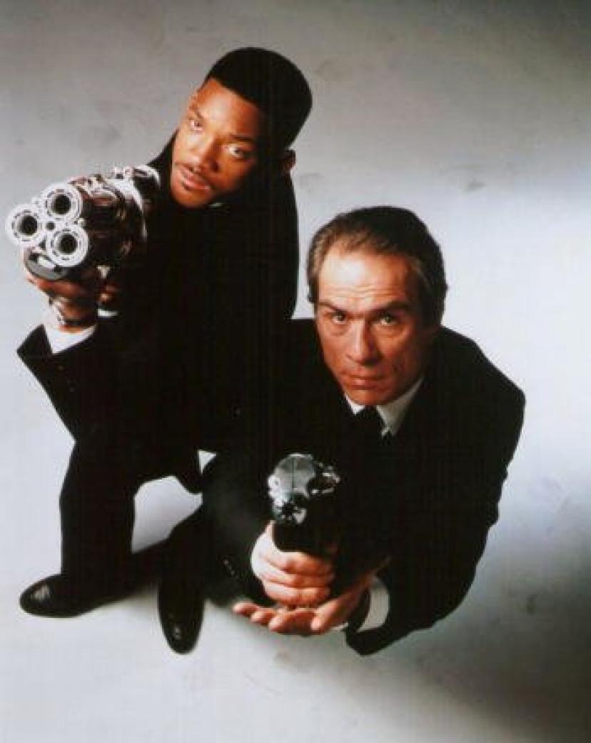 ブロマイド写真★『メン・イン・ブラック2』トミー・リー・ジョーンズ&ウィル・スミス/銃を構える