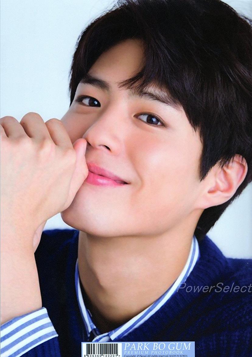 『パク・ボゴム 写真集 Premium Photo Book 』