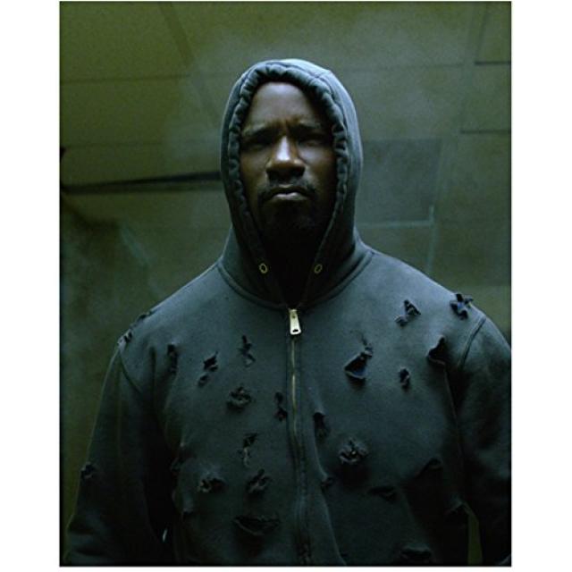 Mike Colter 8 Inch x 10 Inch PHOTOGRAPH Luke Cage (TV Series 2016 - ) Hood Up Bullet Holes Everywhere kn[マイクコルター][マイク・コルター]