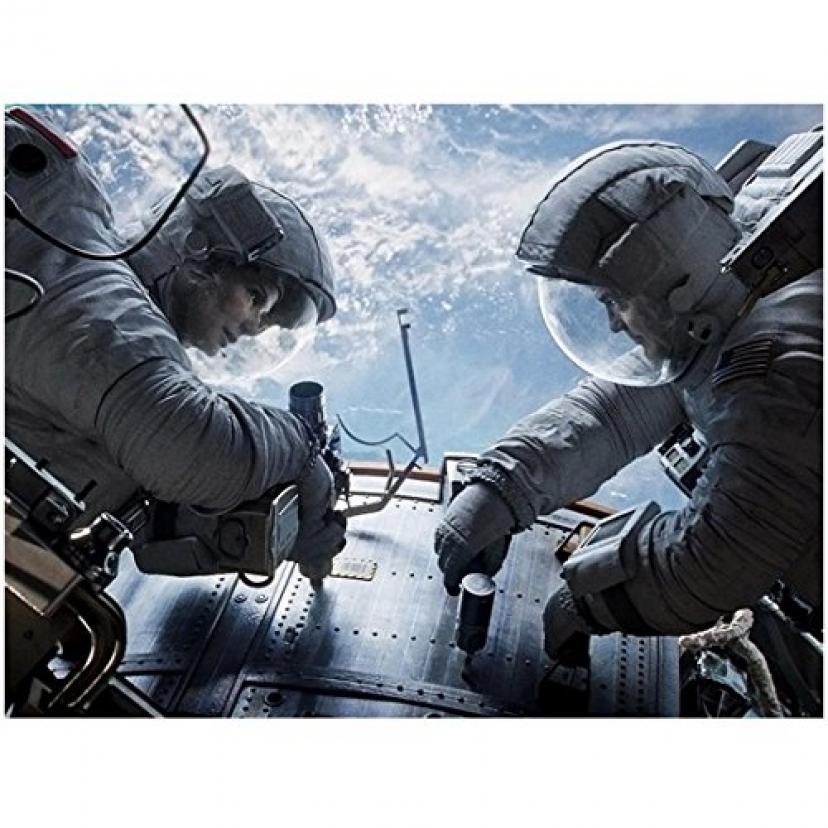 George Clooney 8 X 10 Photo Gravity Astronauts Working with Sandra Bullock kn[サンドラブロック][サンドラ・ブロック][ジョージ・クルーニー][ジョージクルーニー]