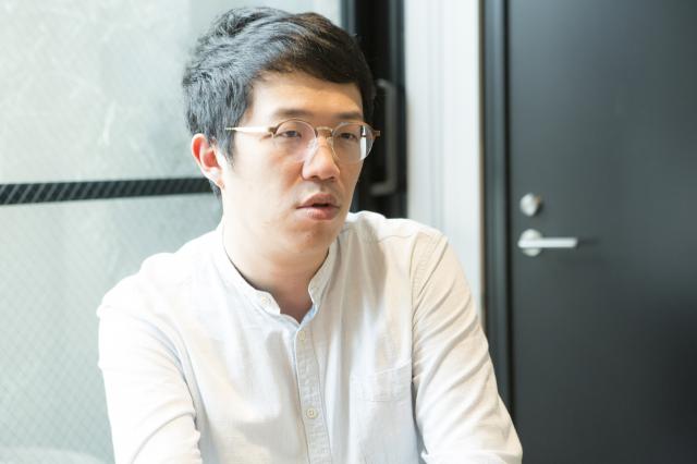 詩季織々 リ・ハオリン