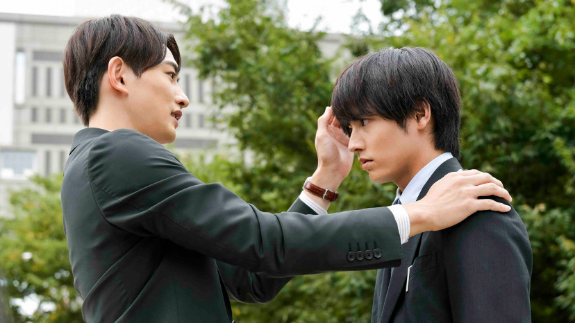『30歳まで童貞だと魔法使いになれるらしい』(チェリまほ)
