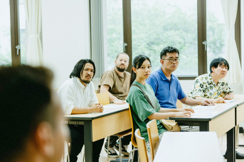 映画『みんな、 おしゃべり！』