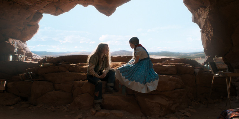 『ストレンジャー・シングス』シーズン5、ホリー役/ネル・フィッシャー、マックス・メイフィールド役/セイディー・シンク