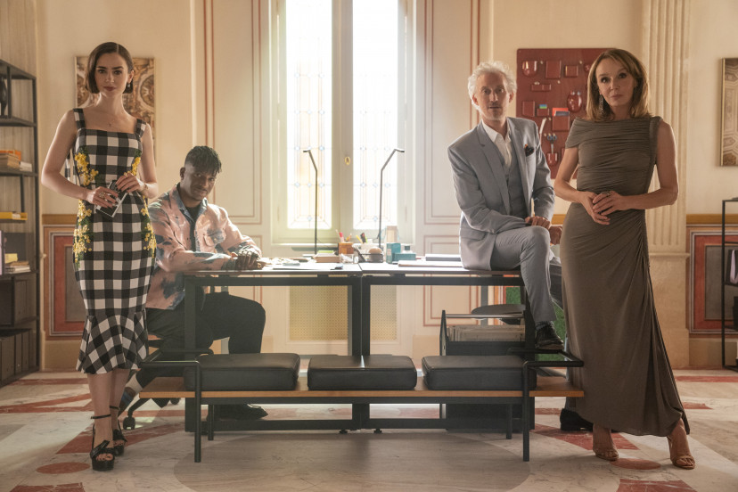 ドラマ『エミリー、パリへ行く』シーズン5 リリー・コリンズ , サミュエル・アーノルド , ブルーノ・グエリ , フィリピーヌ・ルロワ＝ボリュー