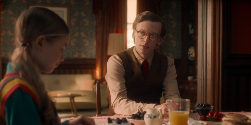 『ストレンジャー・シングス』シーズン5、ホリー役/ネル・フィッシャー、ヴェクナ(ヘンリー・ ヘンリー)役/ジェイミー・キャンベル・バウアー