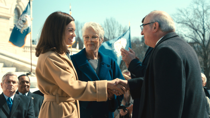 『エラ・マッケイ』