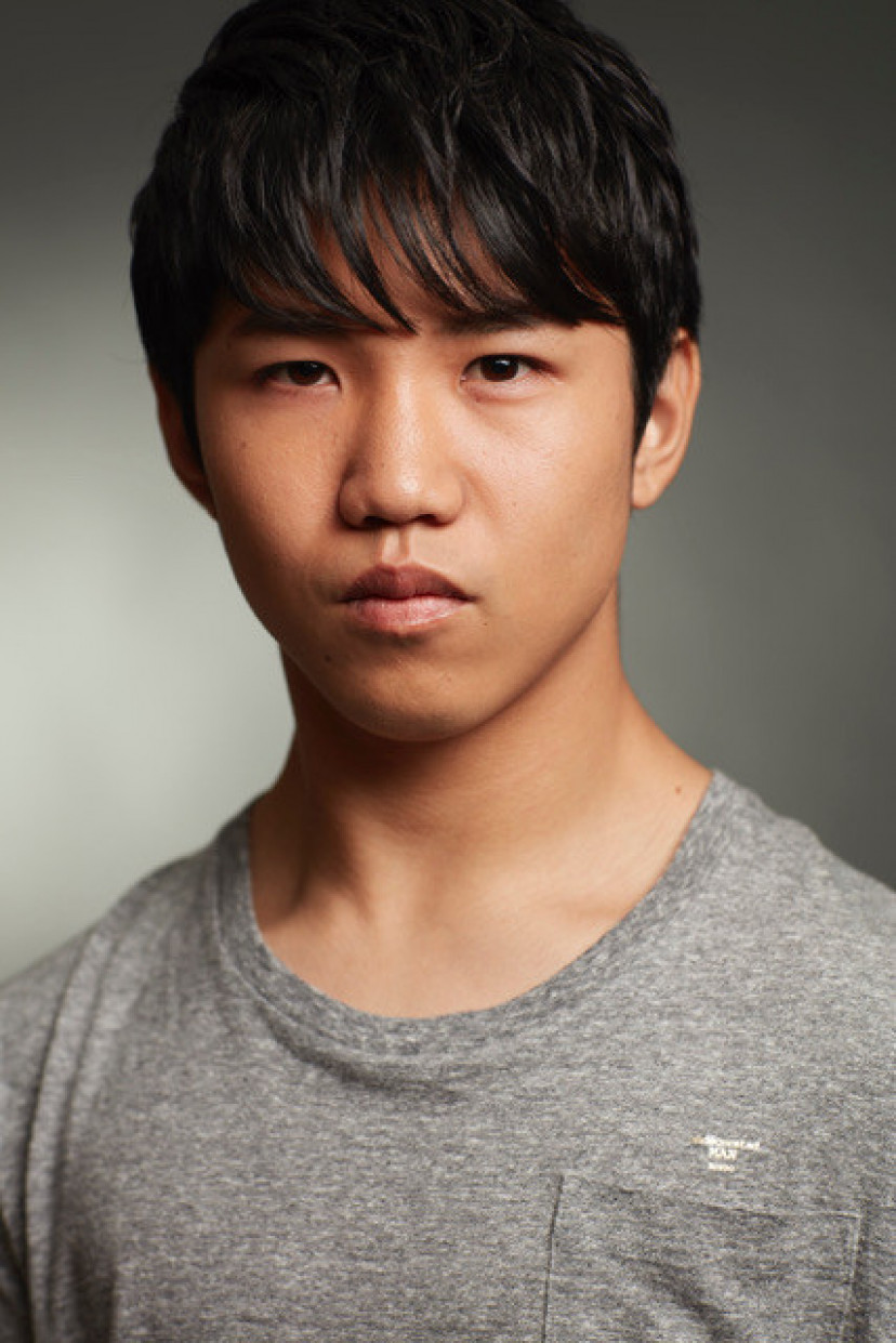 佐久本宝