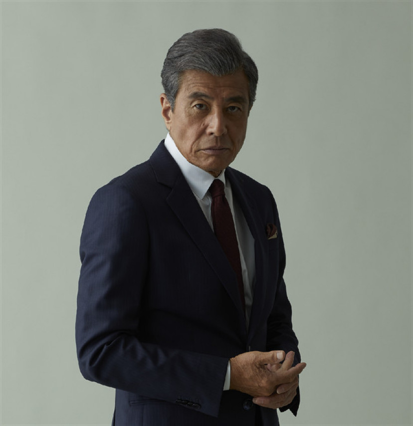 舘ひろし