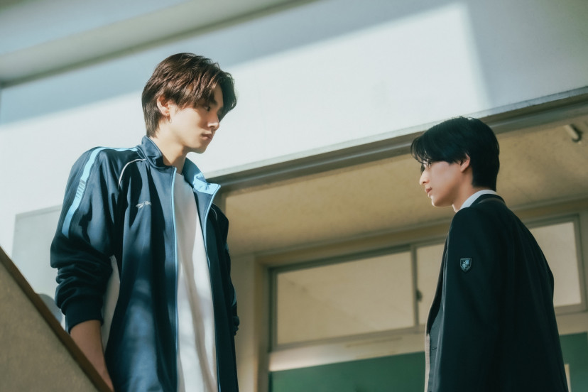 『コントラスト』井内悠陽、阿久根温世