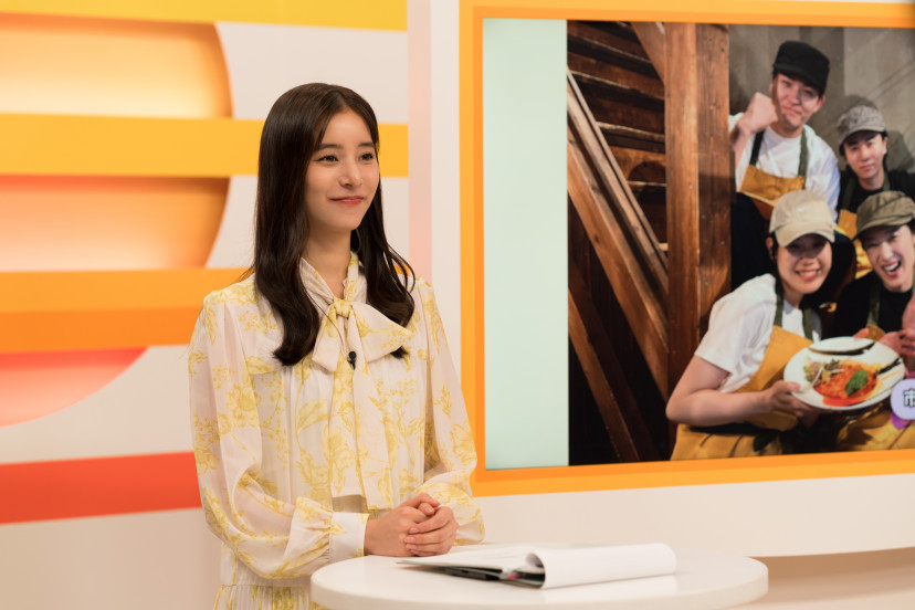 Netflix「SとX」新木優子