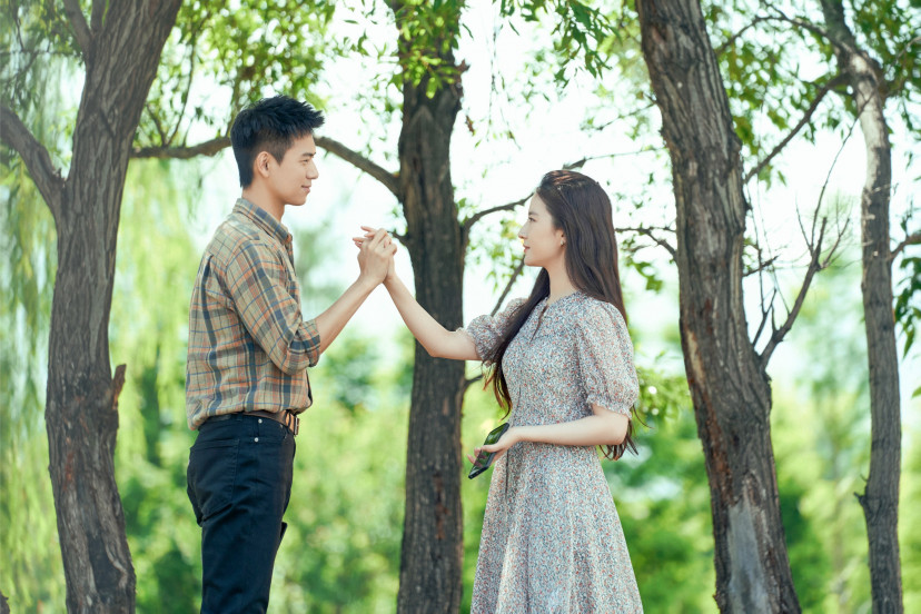 『風の吹く場所へ～love yourself～』(2022年)リウ・イーフェイ、リー・シエン