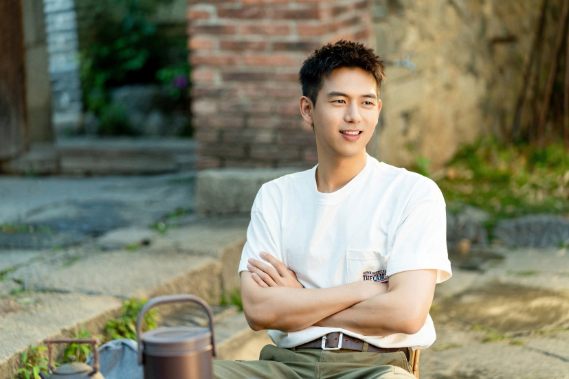 『風の吹く場所へ～love yourself～』(2022年)リー・シエン